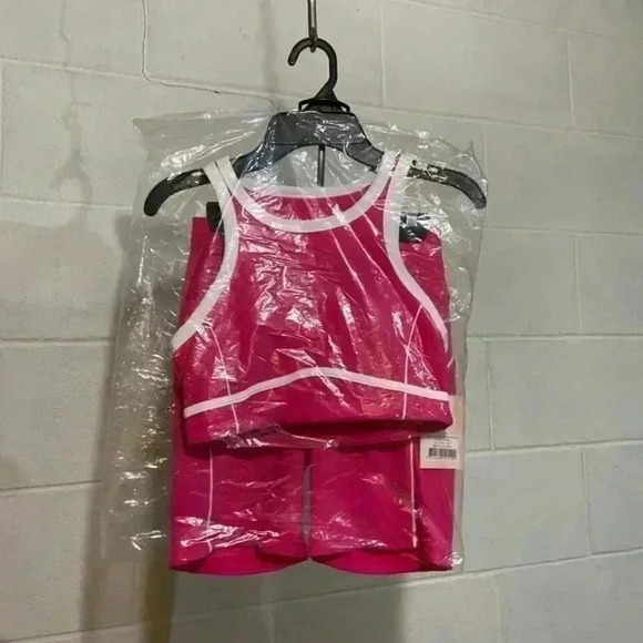 Wilo the Label Womens Ribbed Piper Bra &‎ Short Set Pink Workout Athletic Sports - Picture 10 of 10